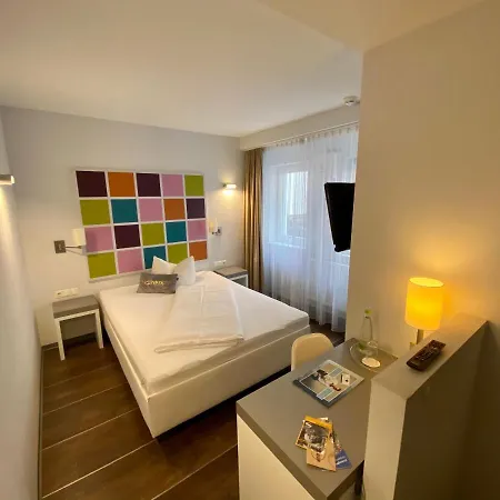 Altstadt Baunachshof Отель Вертгейм