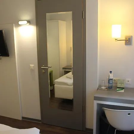 Altstadt Baunachshof Отель 3*